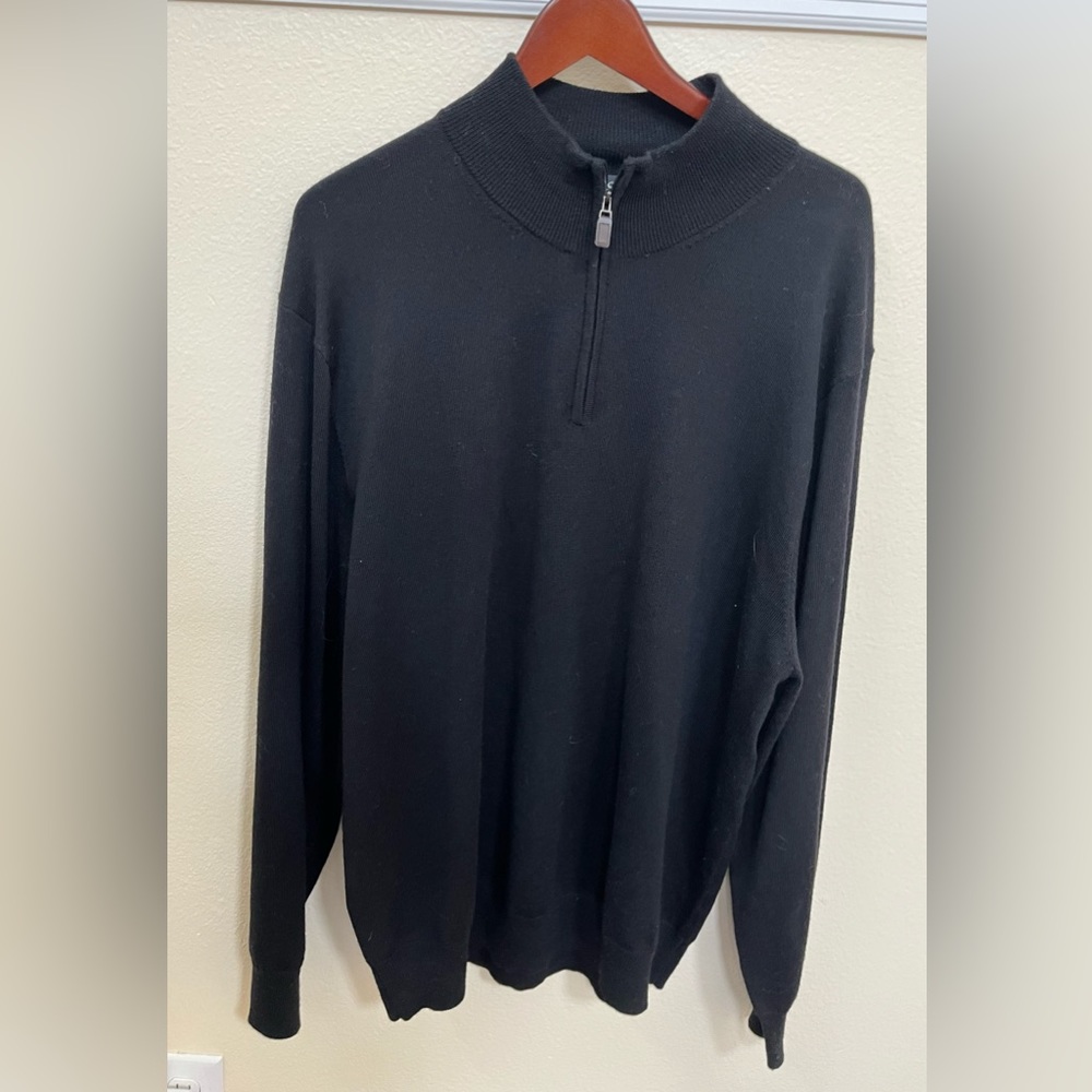 Jos. A. Bank Men’s XL 100% Merino Wool Black 1/4 Zip Sweater